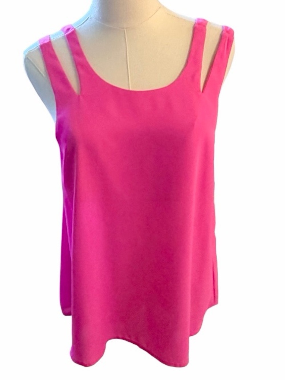 Bevello *Jealous Tomato* Hot Pink Tank Top Shirt size women’s medium